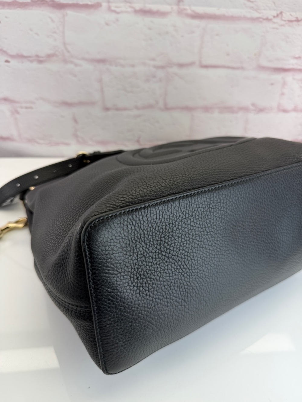 Gucci Pebbled Calfskin Large Soho Hobo Black - Picture 9 of 16